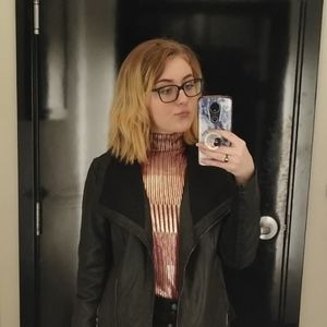 Meet your Posher, Skylar